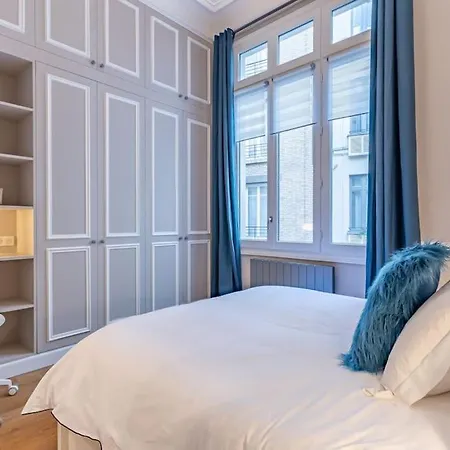 De Luxe Apartment *